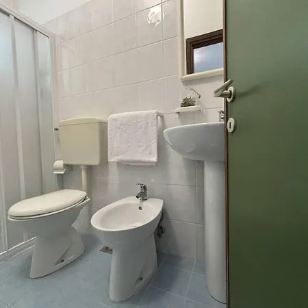 With Side Sea View Apartamento