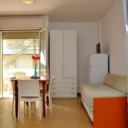 Wonderful With Terrace Apartment