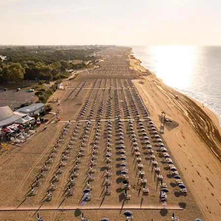 With Side Sea View Lägenhet *